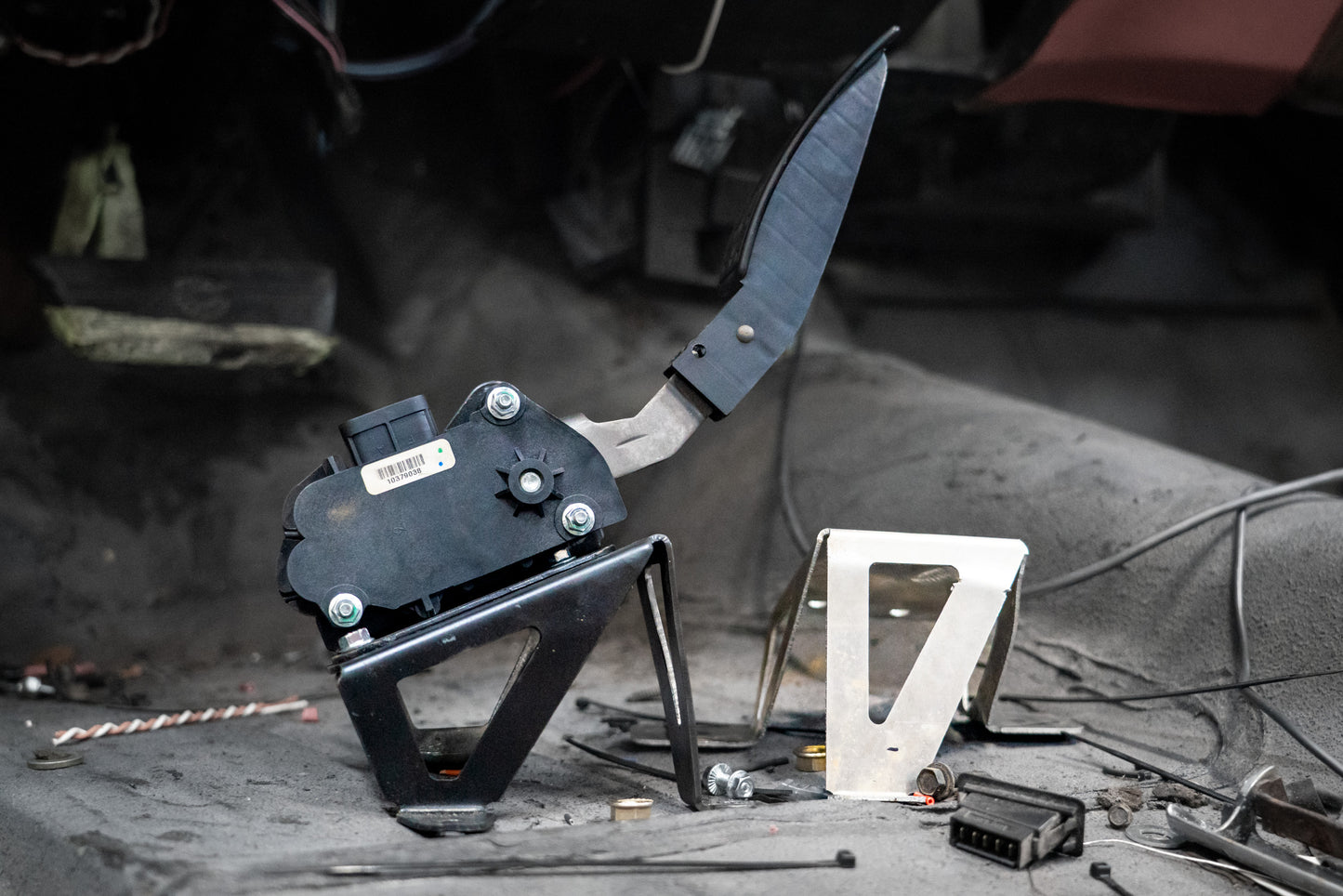 PROs 71-76 GM B-body (Donk) Gas Pedal Bracket
